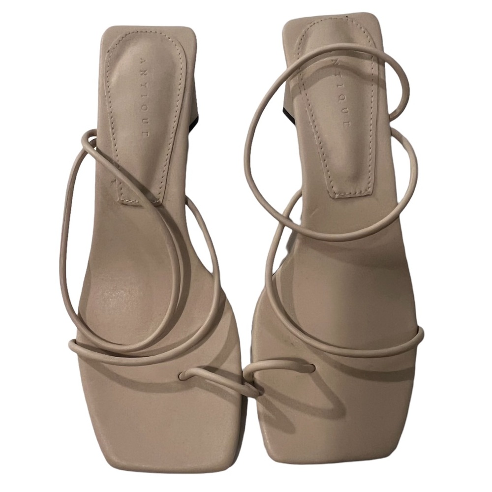Strappy Square-Toe Sandal in Taupe
